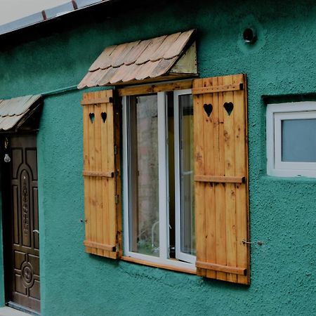 Dilijan Town Inn Bagian luar foto