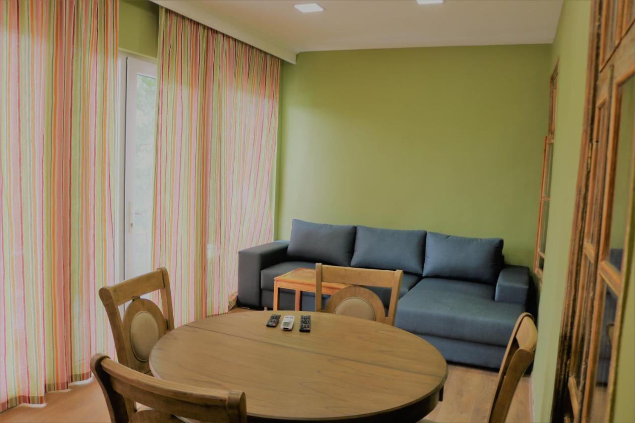 Dilijan Town Inn Bagian luar foto